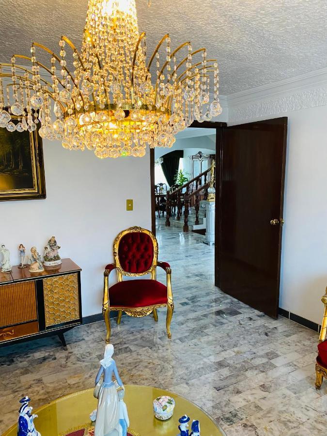 Hostal Guadalajara Cosmopolitan Providencia Dış mekan fotoğraf