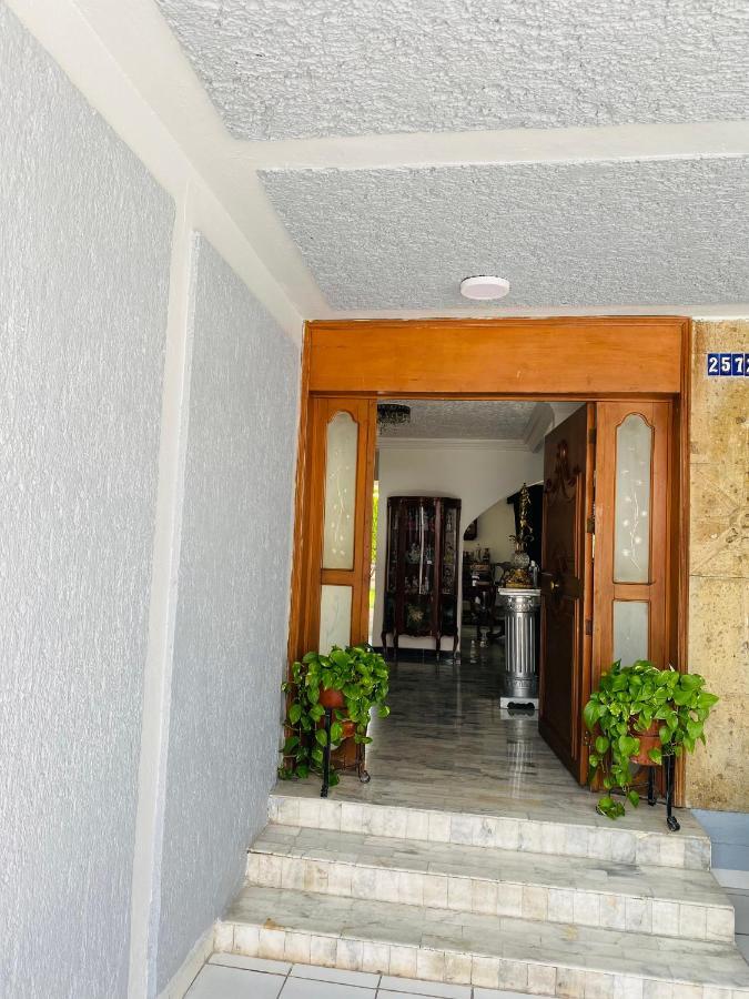 Hostal Guadalajara Cosmopolitan Providencia Dış mekan fotoğraf