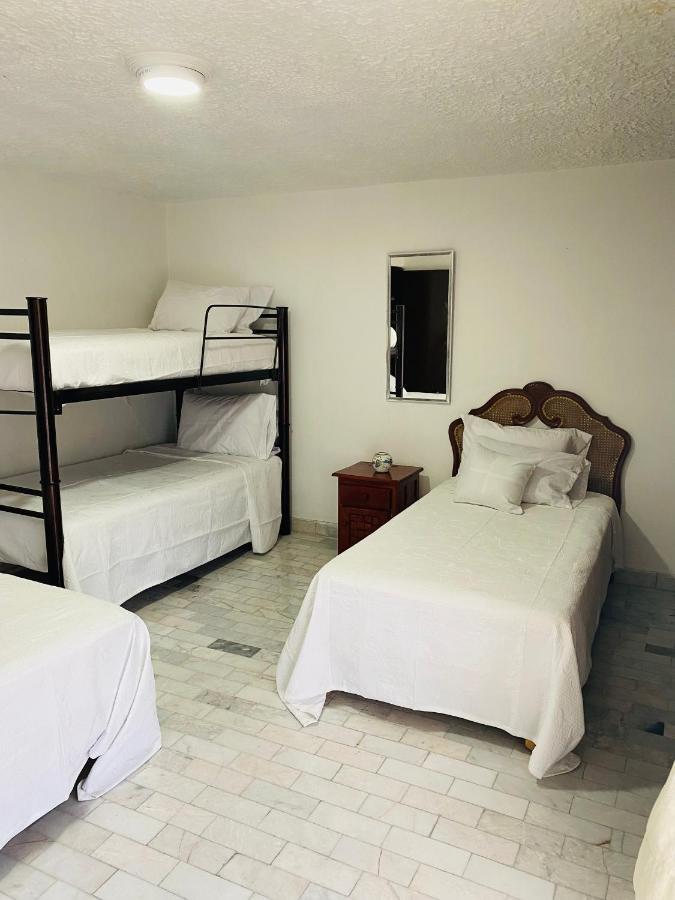 Hostal Guadalajara Cosmopolitan Providencia Dış mekan fotoğraf