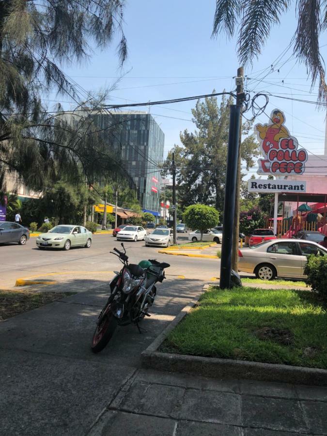Hostal Guadalajara Cosmopolitan Providencia Dış mekan fotoğraf